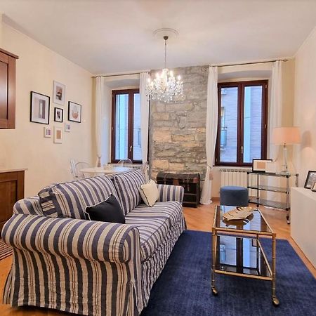 Palazzo Crispi - Boutique Apartment Trieste Esterno foto